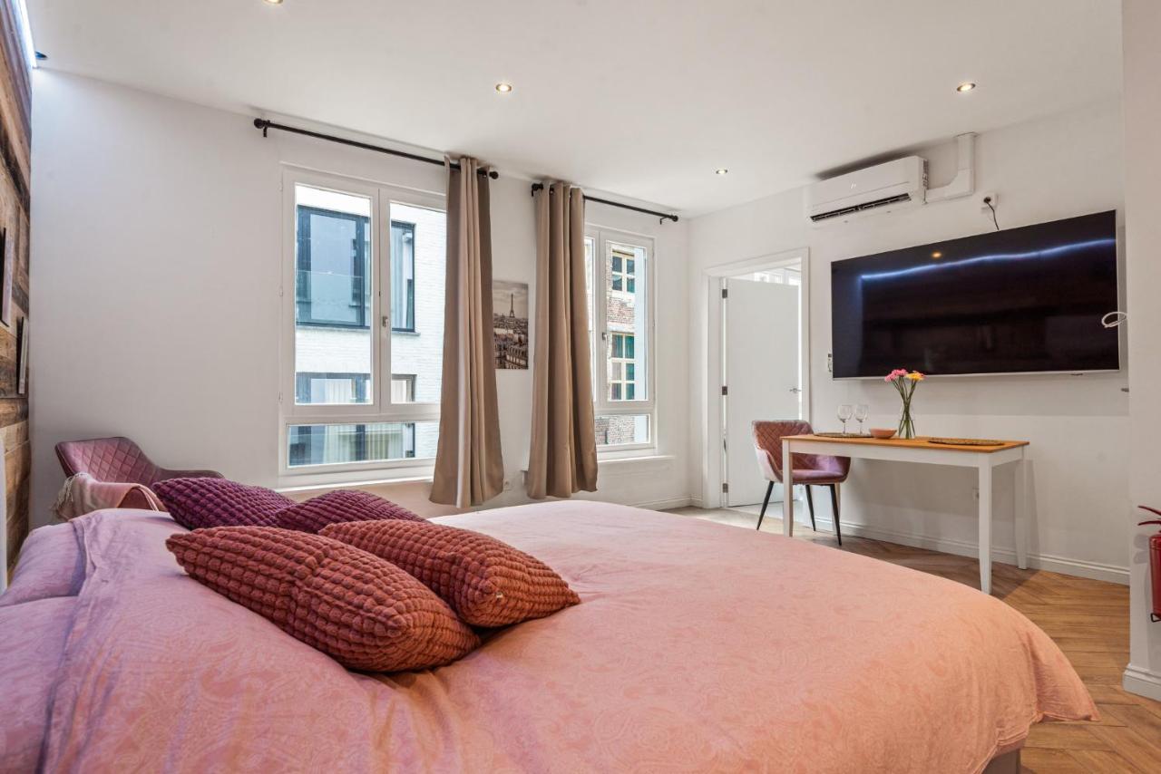 Suite City Center In Quiet Street & Airco Antwerpen Eksteriør billede